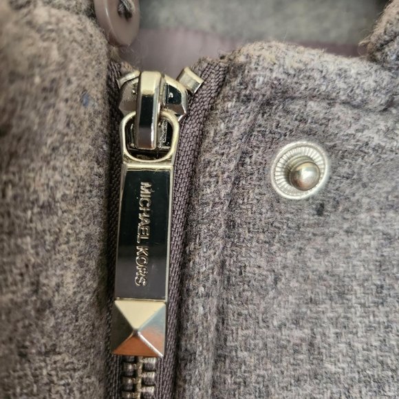 Michael Kors - Light wool coat - Picture 6 of 7